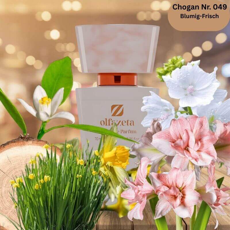 Eleganter 70-ml-Flakon des Chogan Damenparfums Nr. 049 mit blumig-frischen Duftnoten, umgeben von Neroli, Papayablüte, Amaryllis und Wasserlilie.